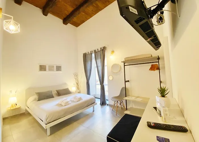 In Centro לינה וארוחת בוקר 3*