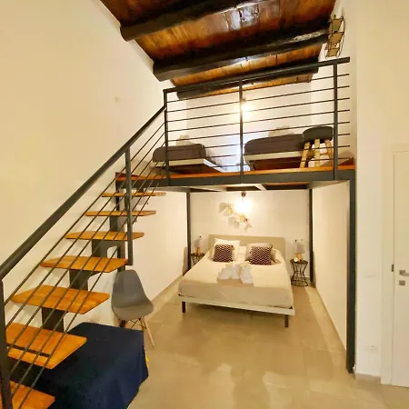 Bed & Breakfast In Centro Salerno