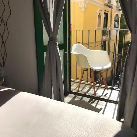 In Centro ベッド・アンド・ブレックファスト サレルノ