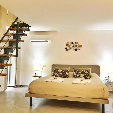 Bed & Breakfast In Centro 3*