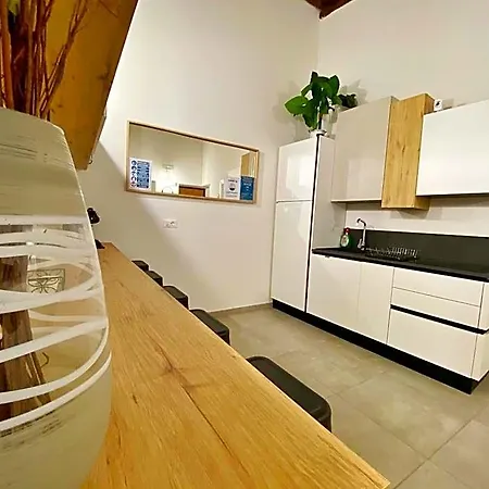 Bed & Breakfast In Centro Salerno